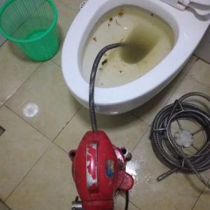 昆明市管道疏通经验丰富马桶疏通维修68211345