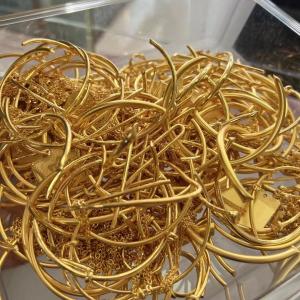 高价回收黄金熊猫金币 回购黄金实时金价回收铂金18k金