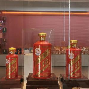 沈阳上门回收茅台30年50年80年茅台年份酒空瓶沈阳高价回收茅台酒瓶生肖茅台酒瓶回收