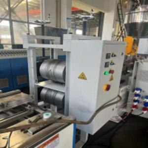 塑木地板户外庭院防腐木工程园林景区生态木生产线机械设备